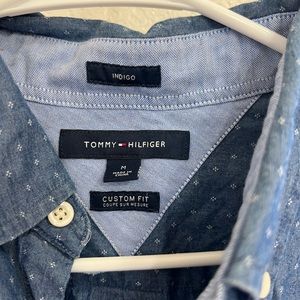 Men’s Tommy Hilfiger Dress Shirt